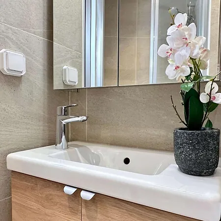 Gare D' Austerlitz - Premium For 5 With Easy Access *