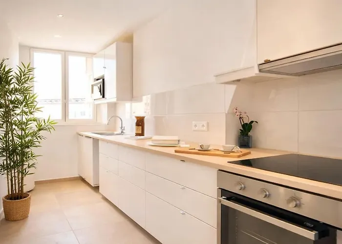 Gare D' Austerlitz - Premium For 5 With Easy Access Paris